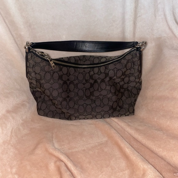 Coach Hobo satchel - Picture 2 of 5